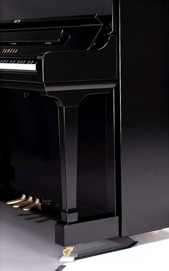 Yamaha SU7 直立式鋼琴