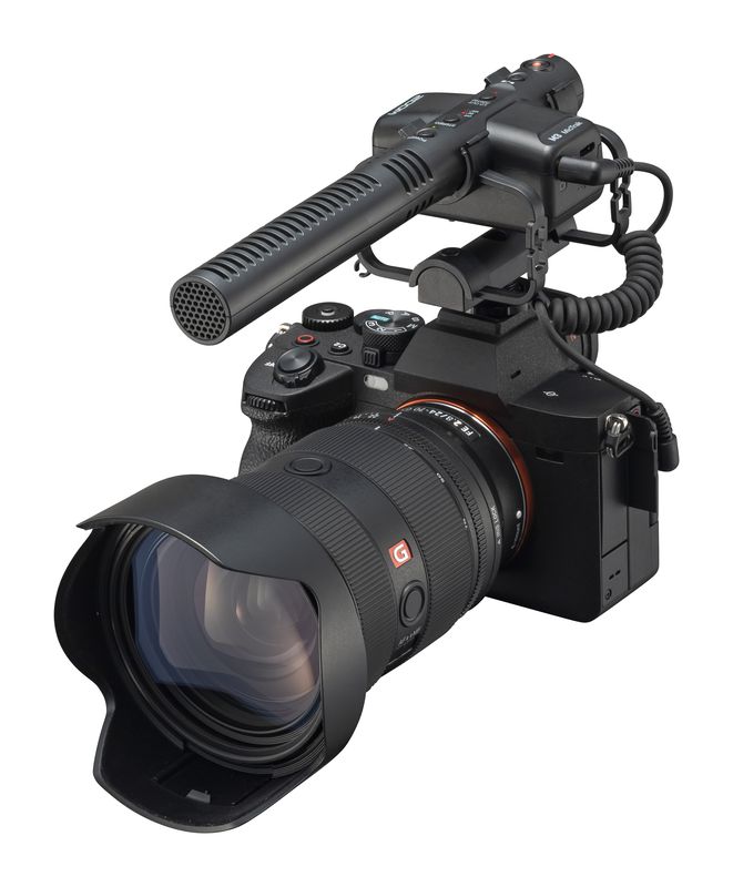 Zoom M3 MicTrak 32-Bit Float On-Camera Recorder