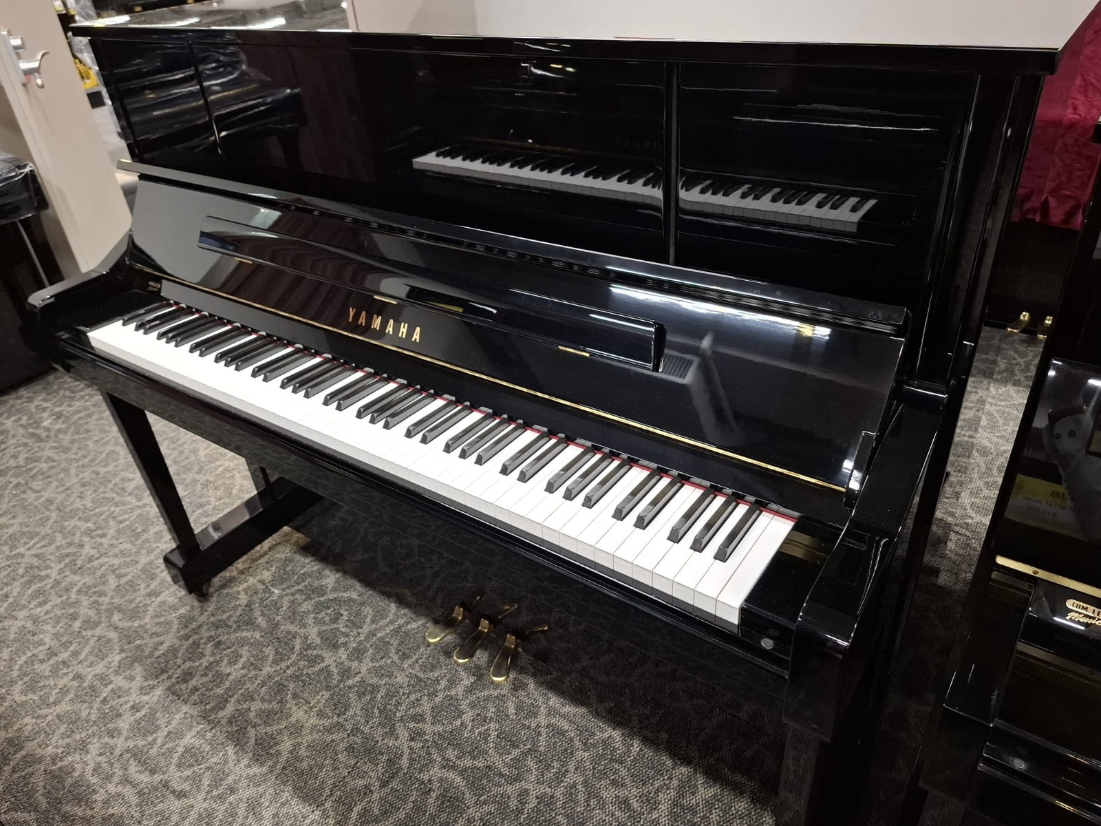 Yamaha YU2X Upright Piano