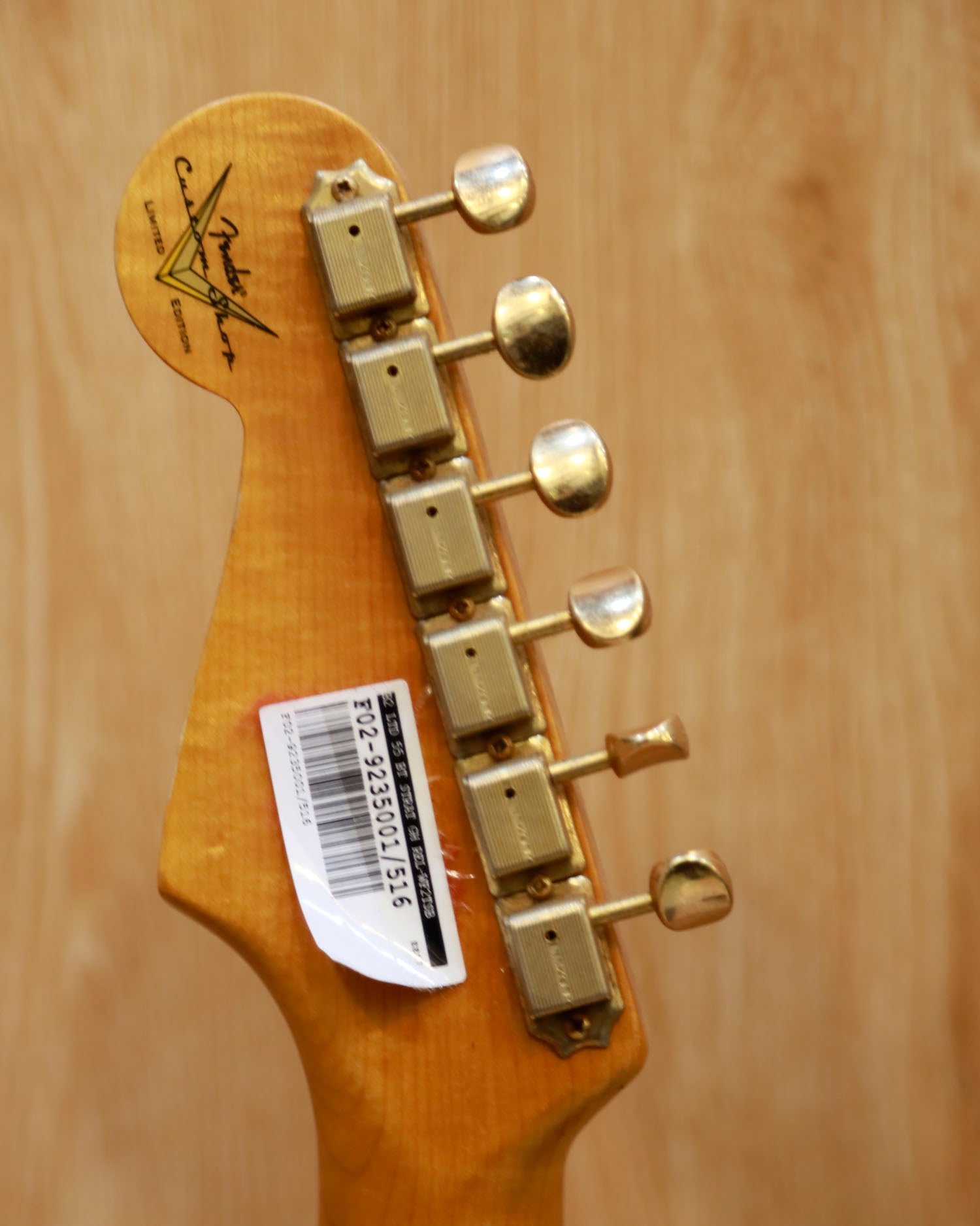 Fender Custom Shop Limited-edition '55 Bone Tone Stratocaster