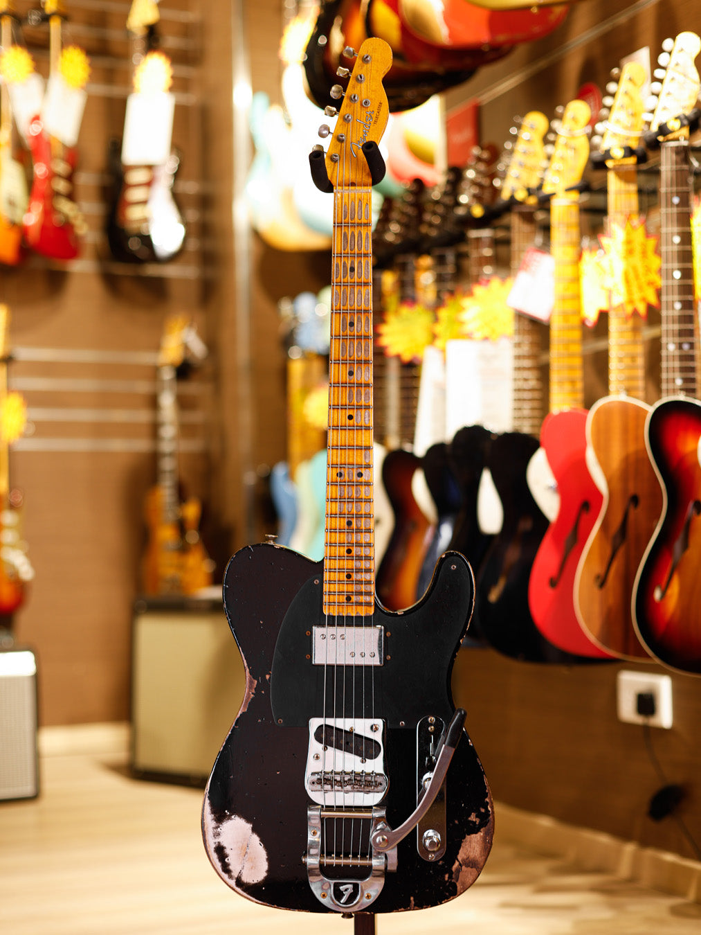 Fender Custom Shop SR25 CuNiFe Blackguard Telecaster Heavy Relic - Black