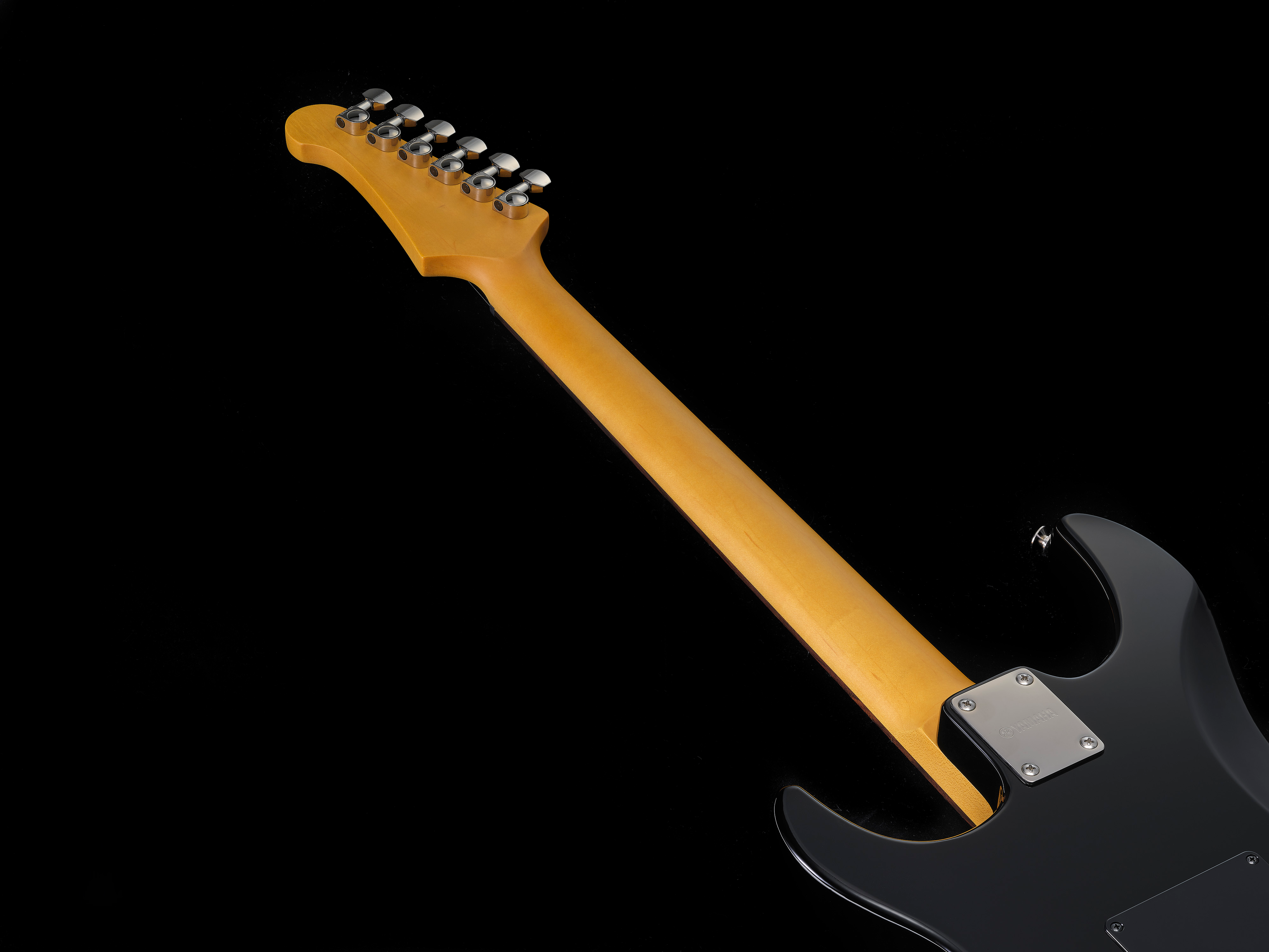 Yamaha PAC611V "BOCCHI THE ROCK" edition (accept order now!)