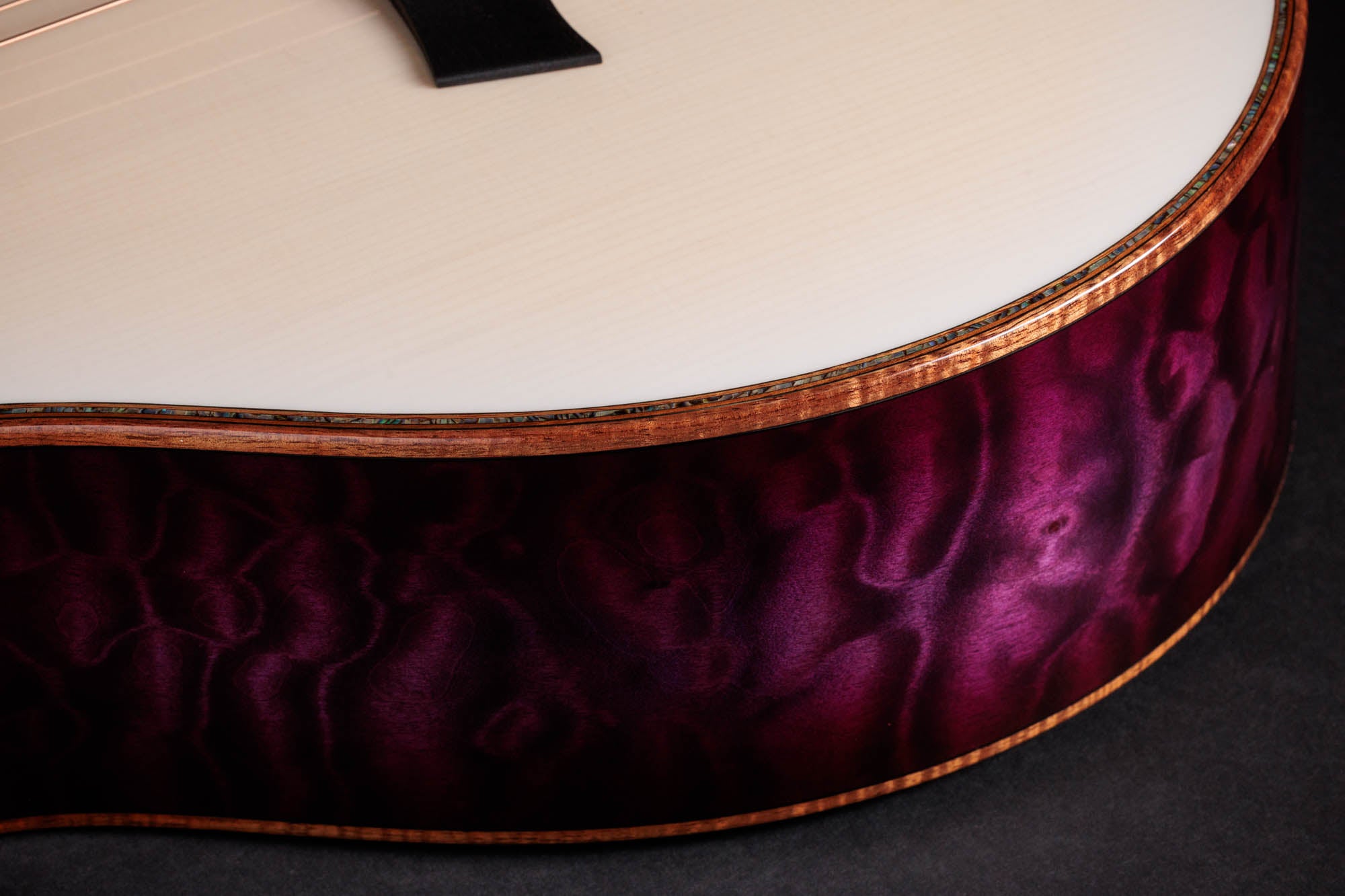 Taylor C12ce 12-Fret B6006 – Grand Concert, Lutz Spruce/Quilted Big Leaf Maple