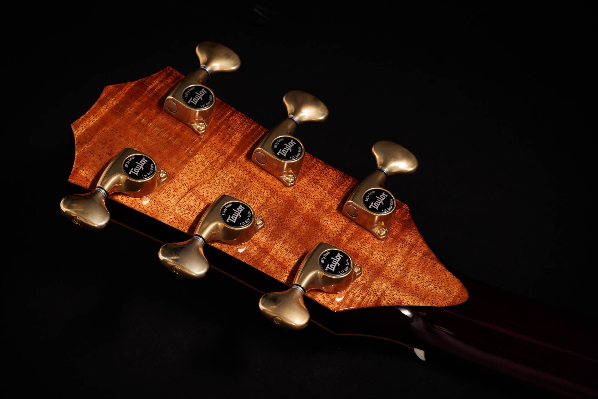 Taylor C12ce 12-Fret B6006 – Grand Concert, Lutz Spruce/Quilted Big Leaf Maple