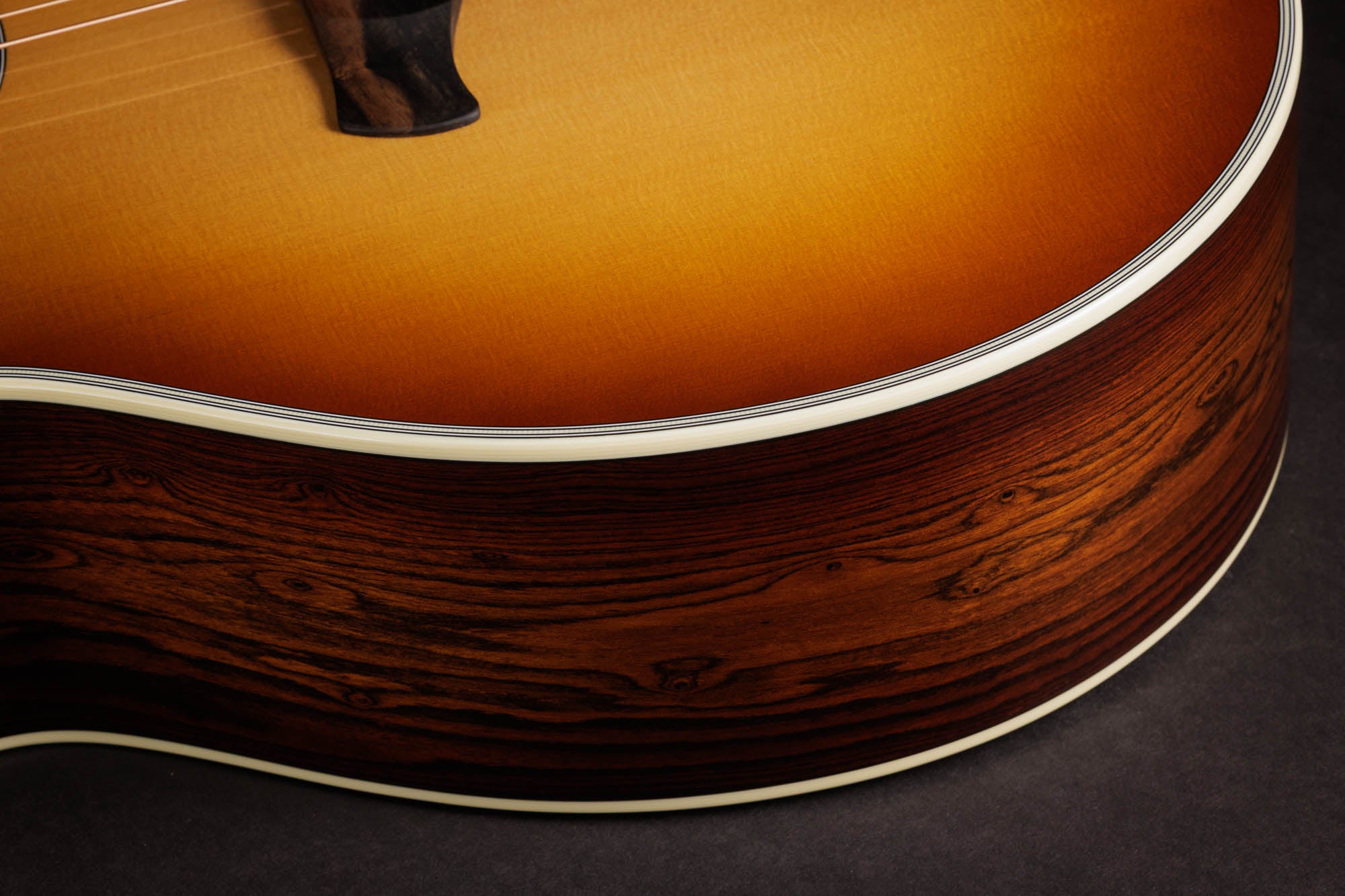 Taylor C14ce B6037 – Grand Auditorium, Port Orford Cedar/Bocote
