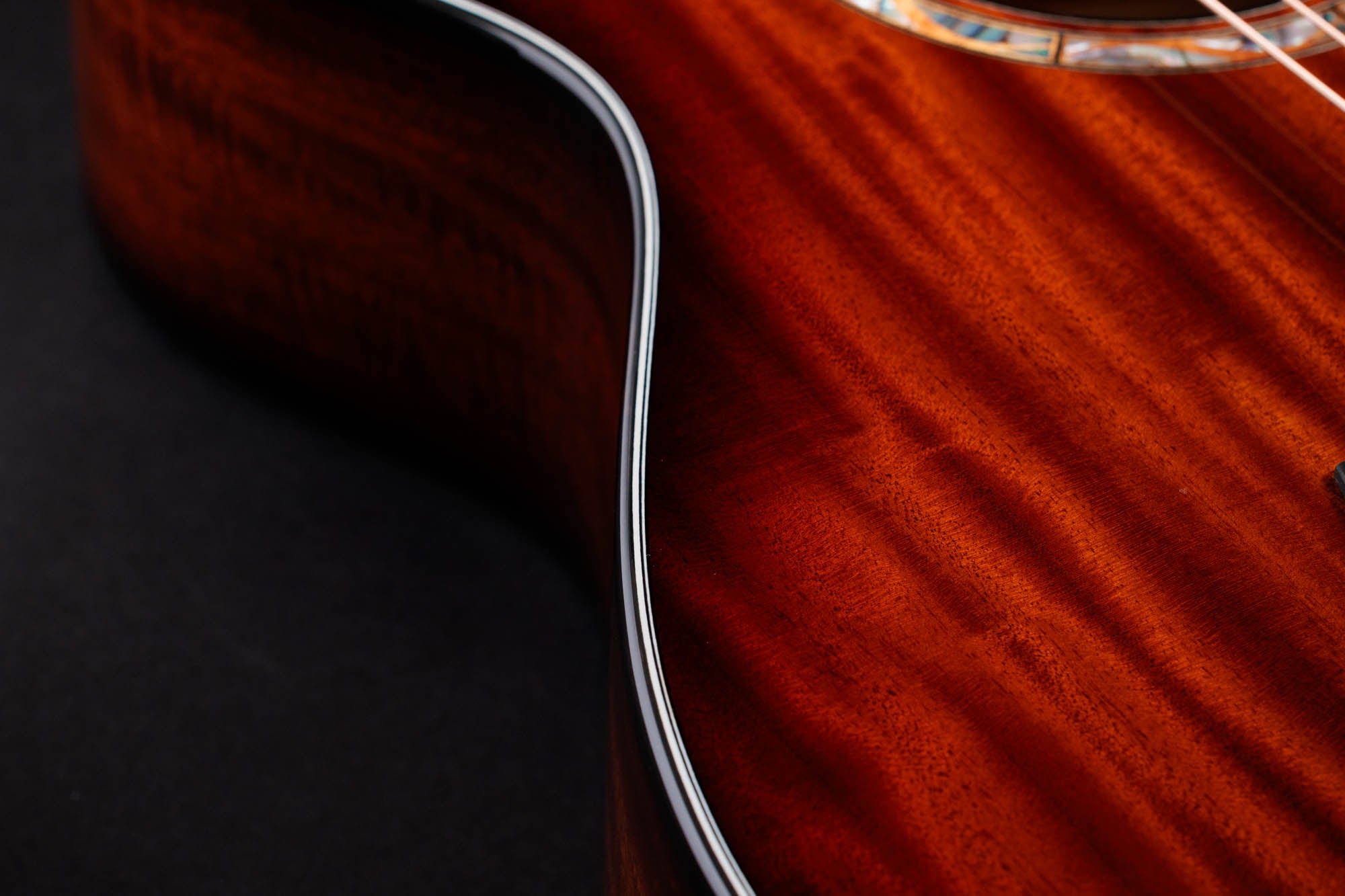 Taylor Custom #13: C22e 12-Fret B4013 – Grand Concert, Ribbon Mahogany/Ribbon Mahogany, 12-Fret