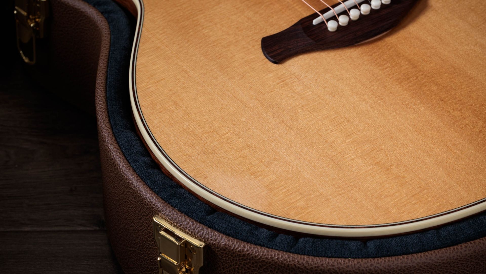 Taylor Gold Label 814e