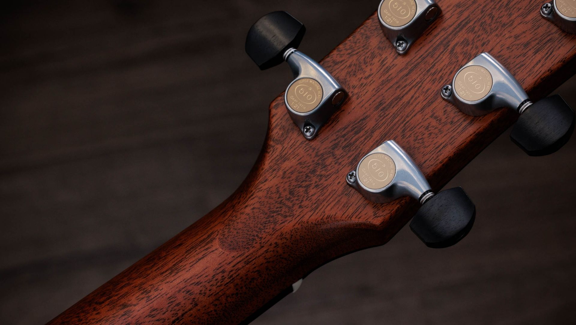 Taylor Gold Label 814e