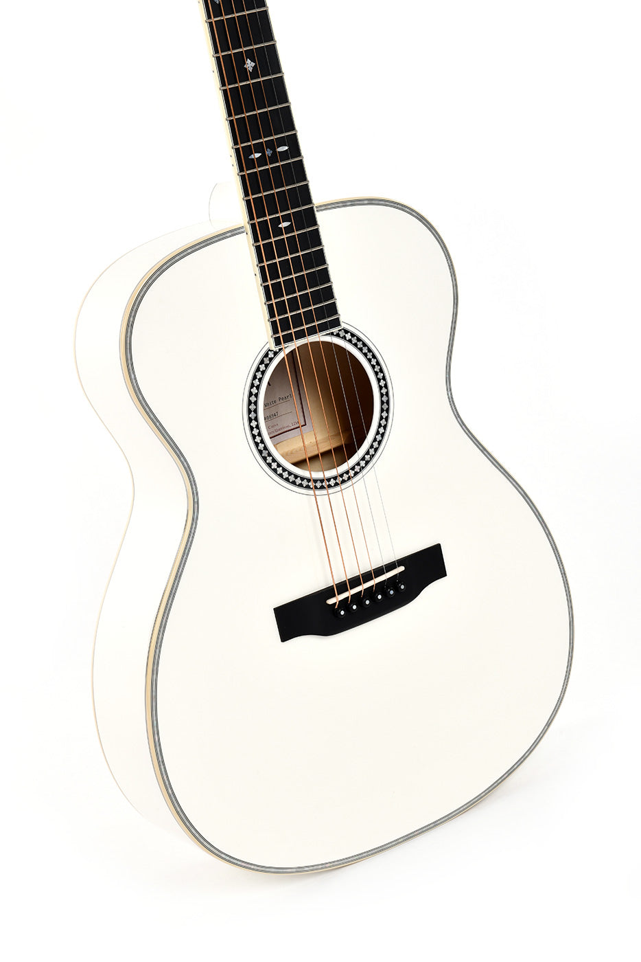 Sigma 000AW White Pearl