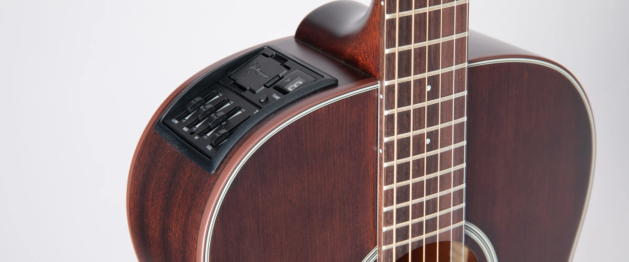 Takamine GY21E SM (Satin Molasses)