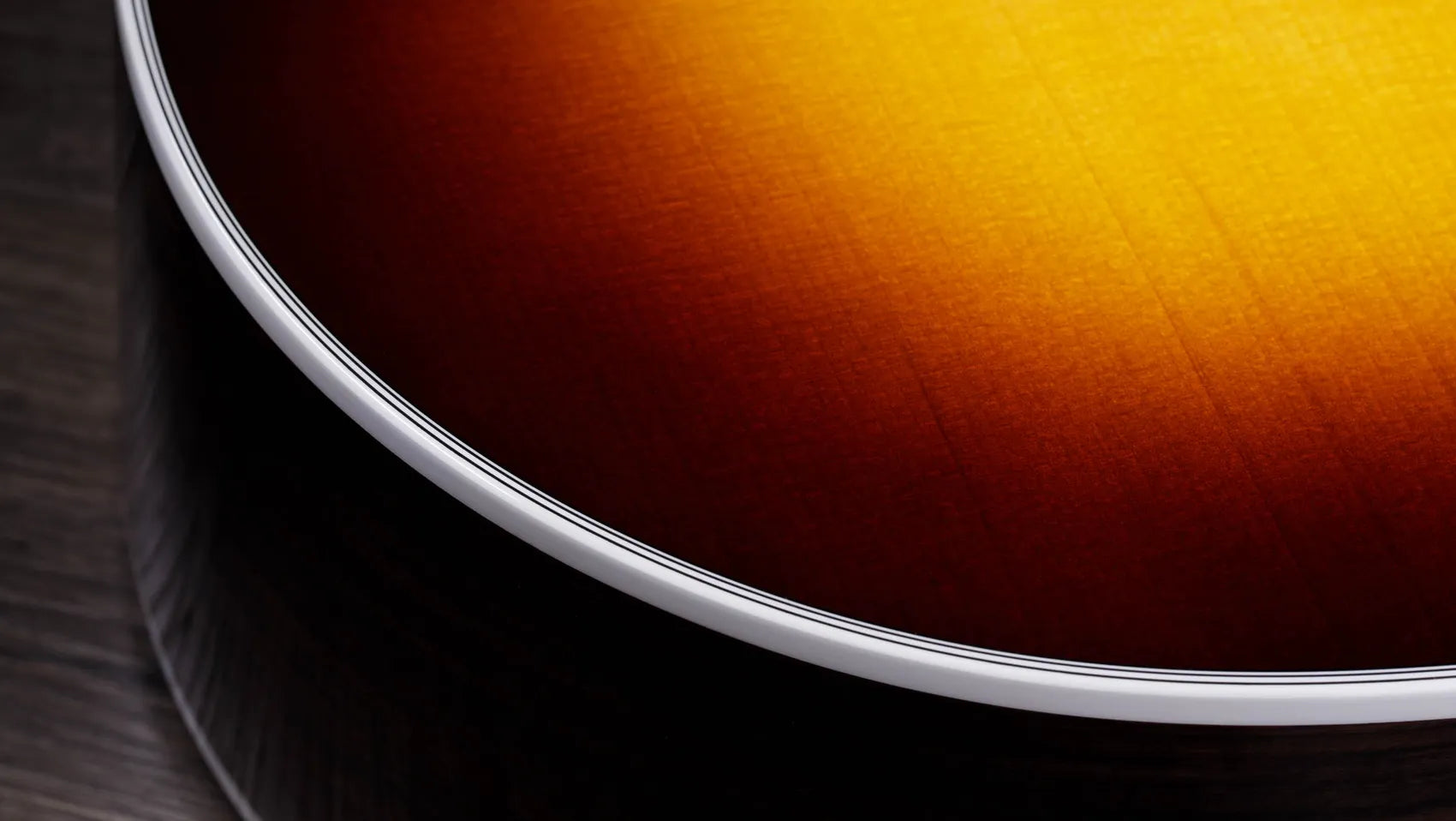 Taylor 414ce Tobacco Sunburst