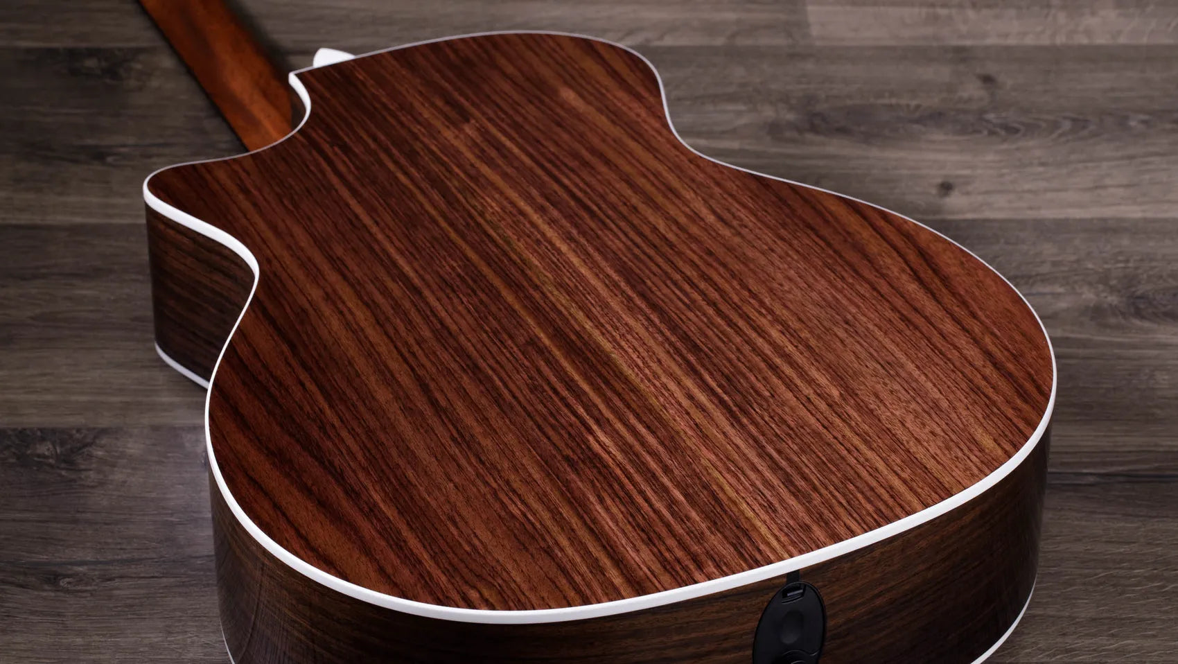 Taylor 414ce Tobacco Sunburst