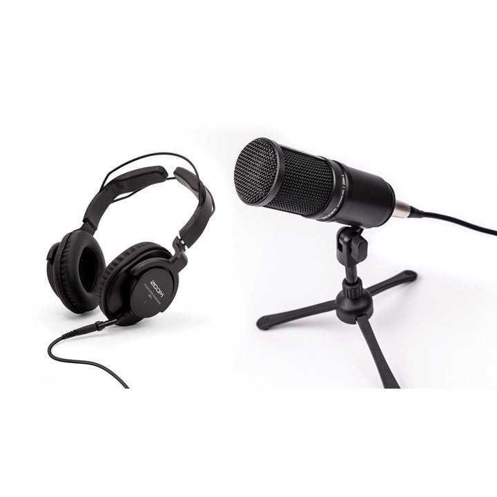 Zoom PodTrak P4 Podcast Recorder with Microphone and Headphones Pack
