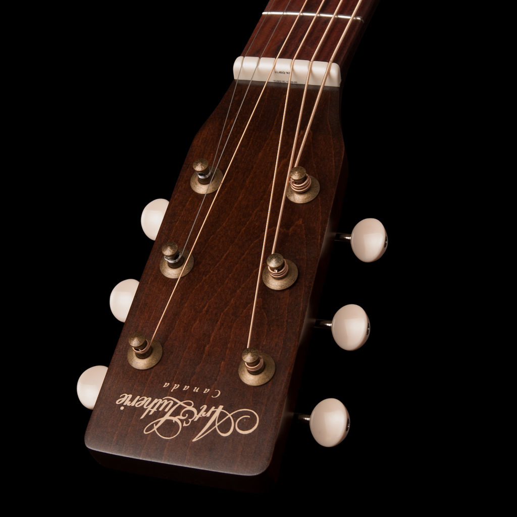 Art & Lutherie Legacy Bourbon Burst QIT (042333)木結他