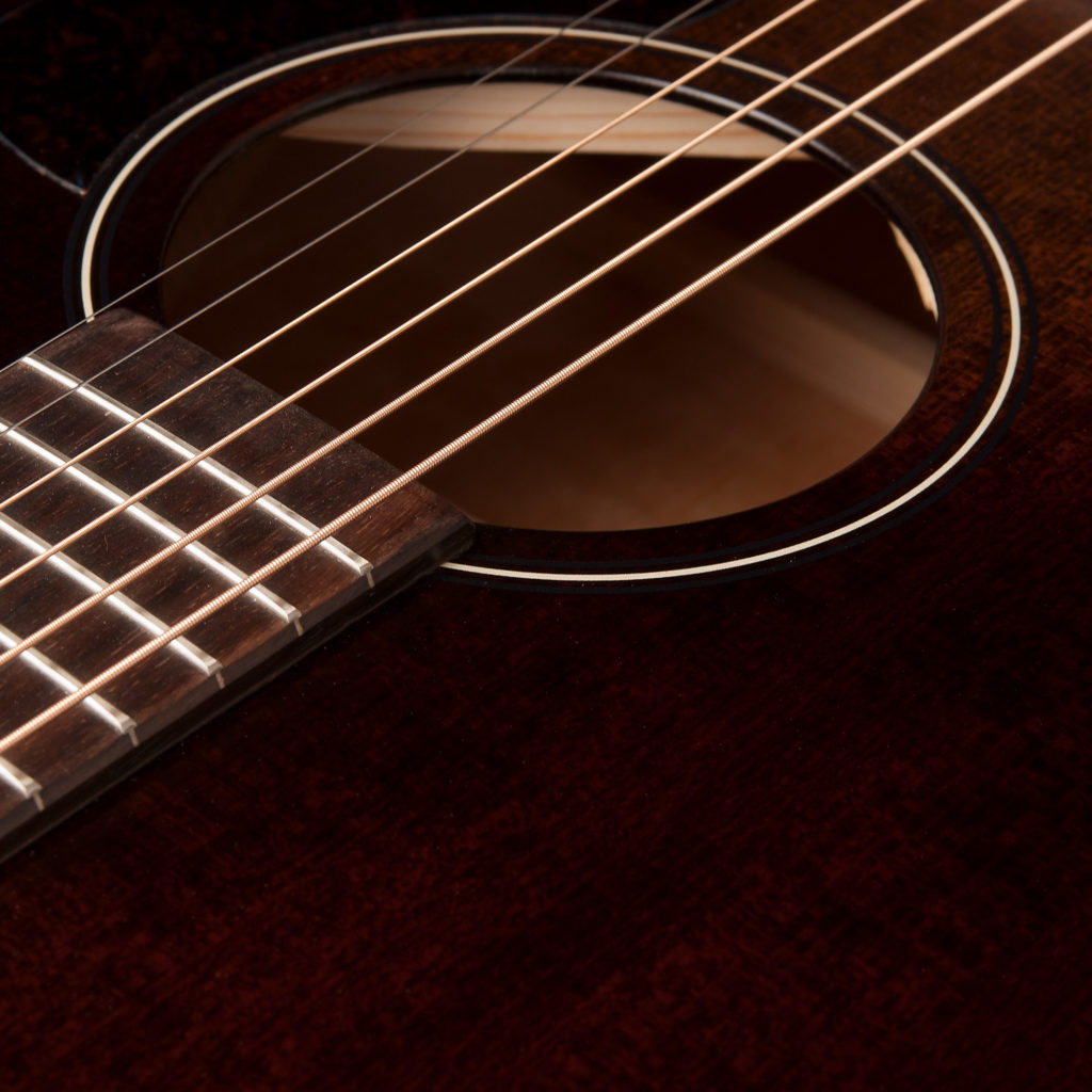 Art & Lutherie Americana Bourbon Burst EQ (042425)木結他