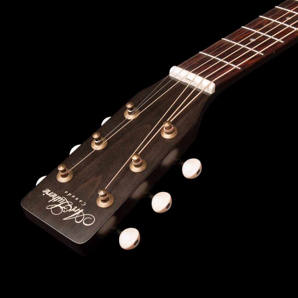 Art & Lutherie Americana Faded Black CW QIT (042463)木結他