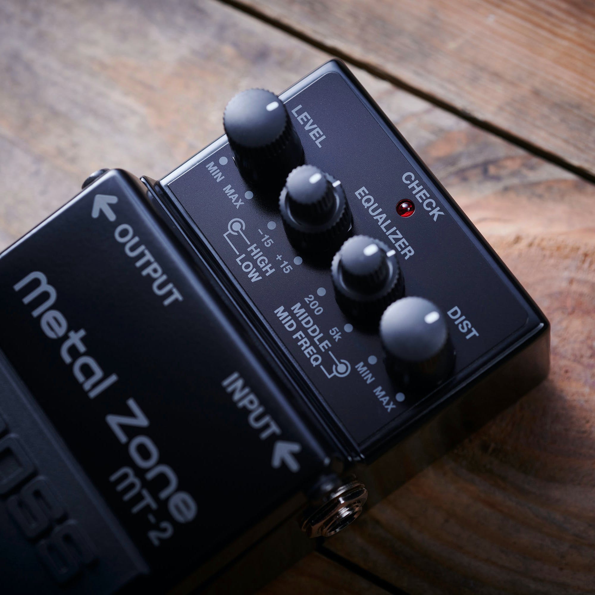 Boss MT-2-3A 30th Anniversary Metal Zone Distortion Pedal — Tom