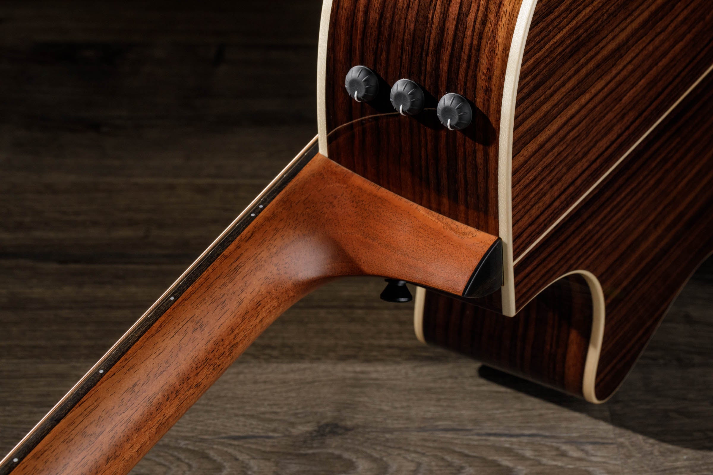 Taylor 814CE Electric Acoustic Guitar