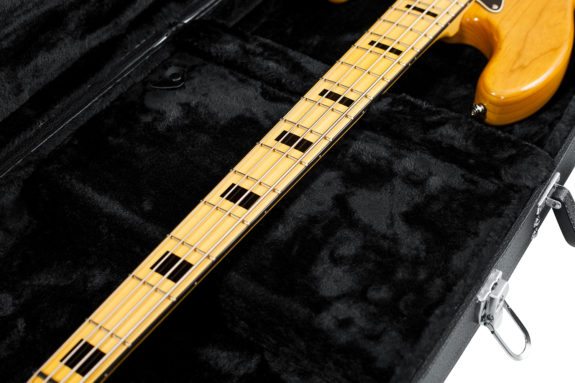 Gator Bass Guitar Case (GWE-BASS) — Tom Lee Music