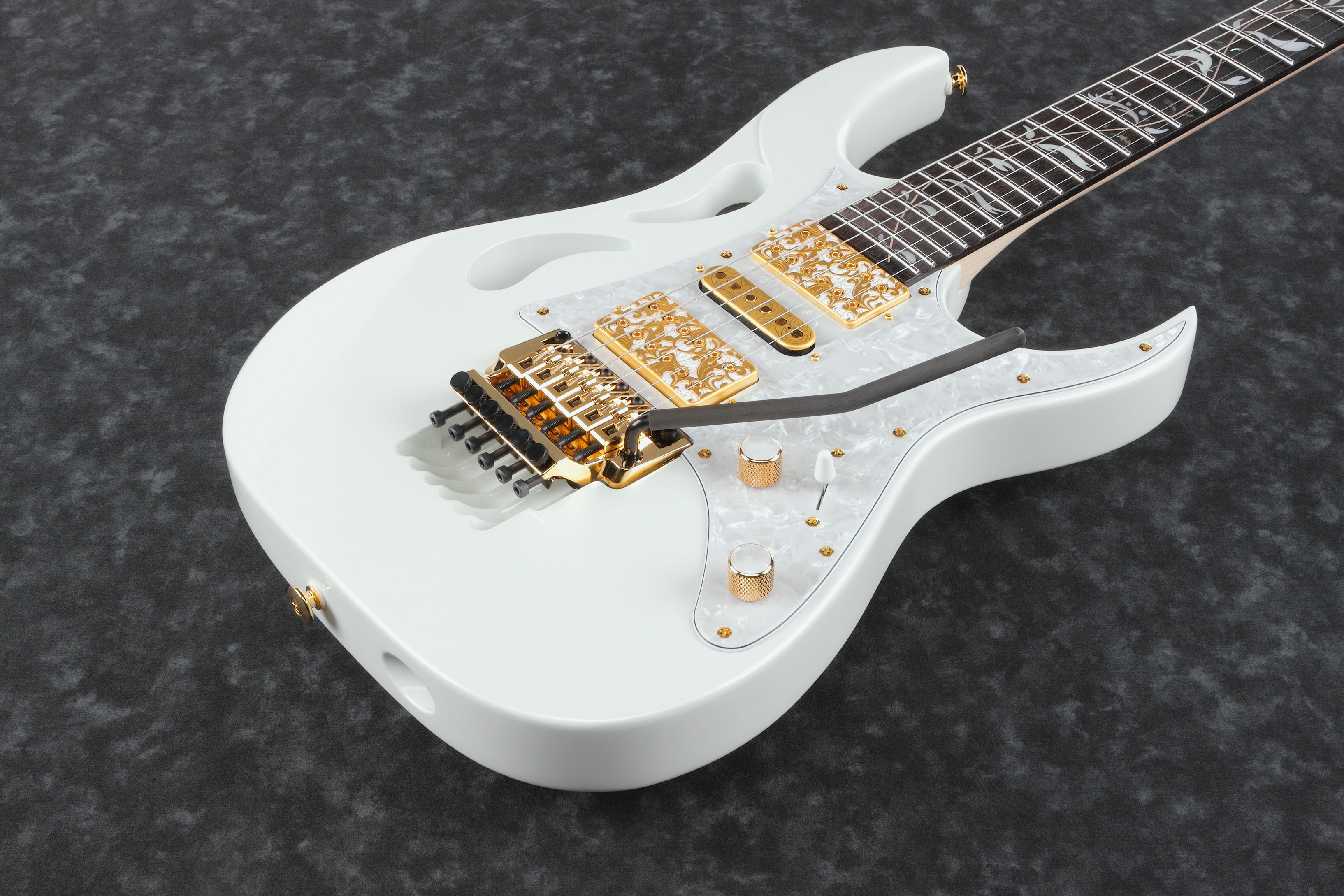 Ibanez PIA3761SLW Steve Vai Signature w/Case (Stallion White) Japan made Electric Guitar 電結他