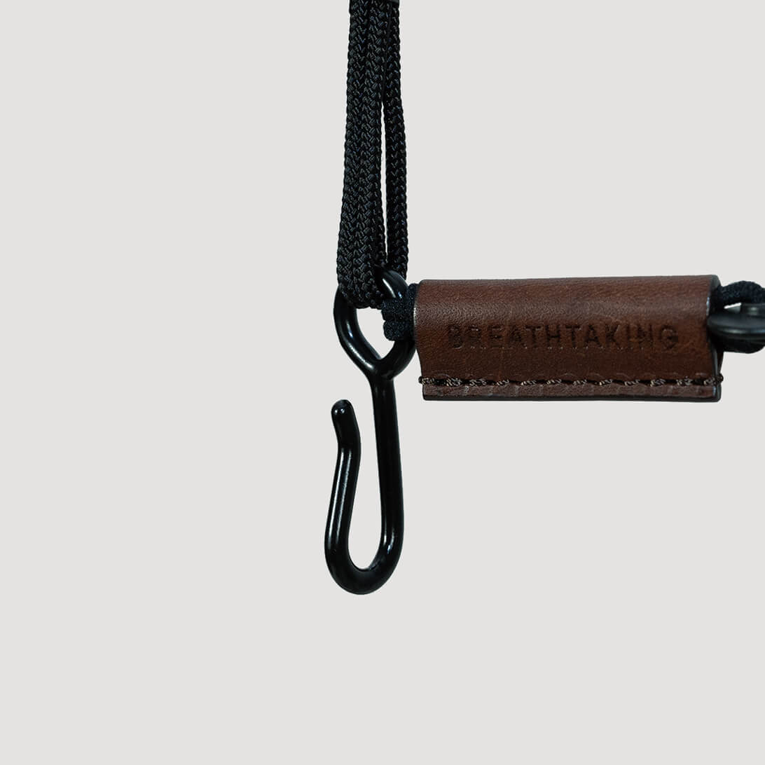 Breathtaking Lithe Premium Ⅱ Dark Brown Saxophone Leather Strap